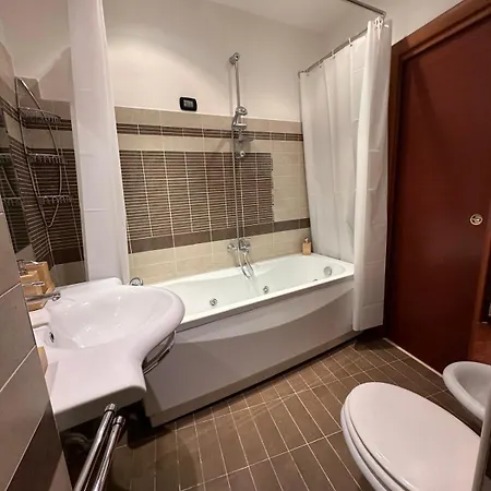 شقة L'attichetto Di Via Padova روما